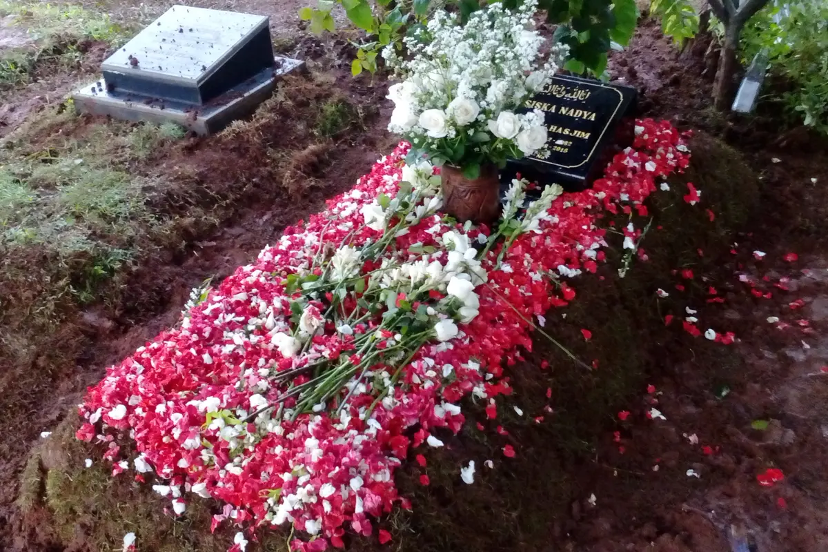 Autopsi Rampung, Ini Penampakan Makam Allya Korban Chiropractic