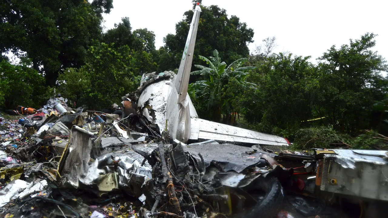 20151104-Lagi, Pesawat Rusia Jatuh di Sudan Selatan