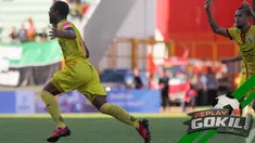 Hilton Moreira berhasil mencetak gol indah pada laga melawan Madura United di TSC 2016.