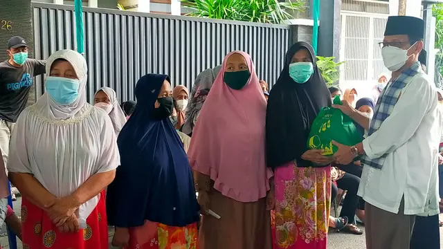 Permata MHT laksanakan bazar di Masjid Nurul Yaqin, Simprug, Kebayoran Lama.