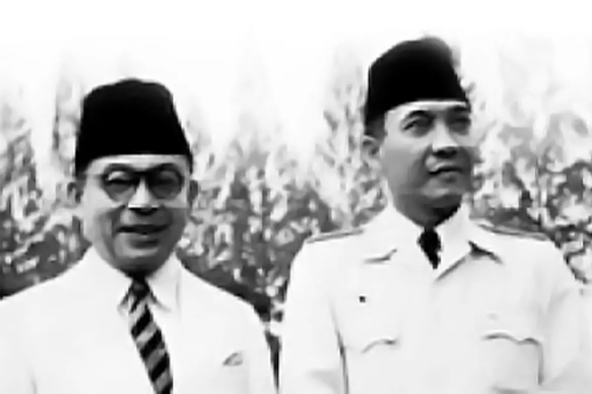 hatta-soekarno121107a.jpg