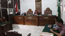 Suasana sidang praperadilan kasus video porno yang melibatkan artis Cut Tari dan Luna Maya di PN Jakarta Selatan, Selasa (7/8). Hakim PN Jakarta Selatan menolak gugatan praperadilan Cut Tari dan Luna Maya. (Liputan6.com/Herman Zakharia)