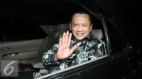 Ketua Komisi III DPR, Bambang Soesatyo usai menghadiri buka puasa bersama di Gedung KPK, Jakarta, Senin (27/6). Buka bersama tersebut bertujuan menjalin keharmonisan antar lembaga parlemen dan lembaga. (Liputan6.com/Helmi Afandi)