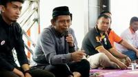 Ketua Dewan Penasehat DPC PKS Situraja, Entah Sutisna, saat memberikan tausyiah beberapa saat sebelum meninggal dunia, Kamis (15/12/2022).