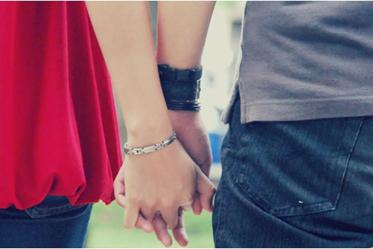 Courtesy Vemale.com| Photo: @bee_is_cute; model: @hunbunmera @IkrarAdina