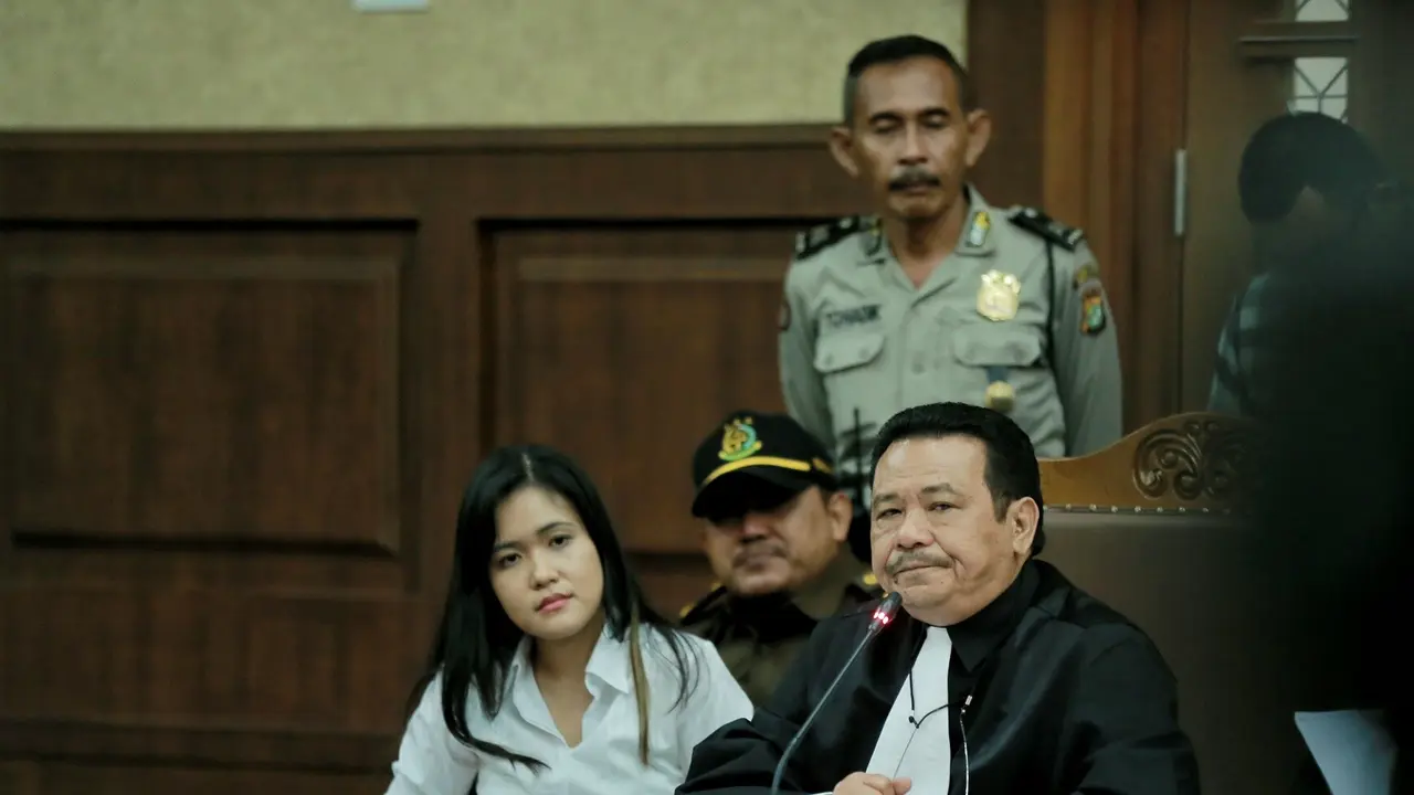 [Bintang] Sidang Jessica Wongso