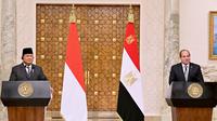 Presiden Prabowo Subianto melakukan pertemuan bilateral dengan Presiden Republik Arab Mesir, Abdel Fattah El-sisi, di Istana Kepresidenan Al Ittihadiya, dalam kunjungan kenegaraannya ke Kairo, Mesir, Rabu (18/12/2024). (Foto: Rusman - Biro Pers Sekretariat Presiden)