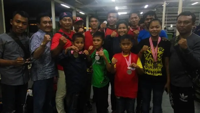 [Bintang] Terlantar di Manggarai, Atlet Pon Sulteng Dapat Bantuan Warga