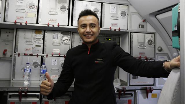 Pramugara Air Asia, Cahyo Agung Nugroho, Timnas Indonesia