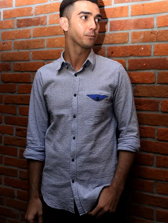 Fachri Albar telah menikah dengan seorang model internasional, Mariana Renata dan dikaruniai buah hati.  (Andi Masela/Bintang.com)