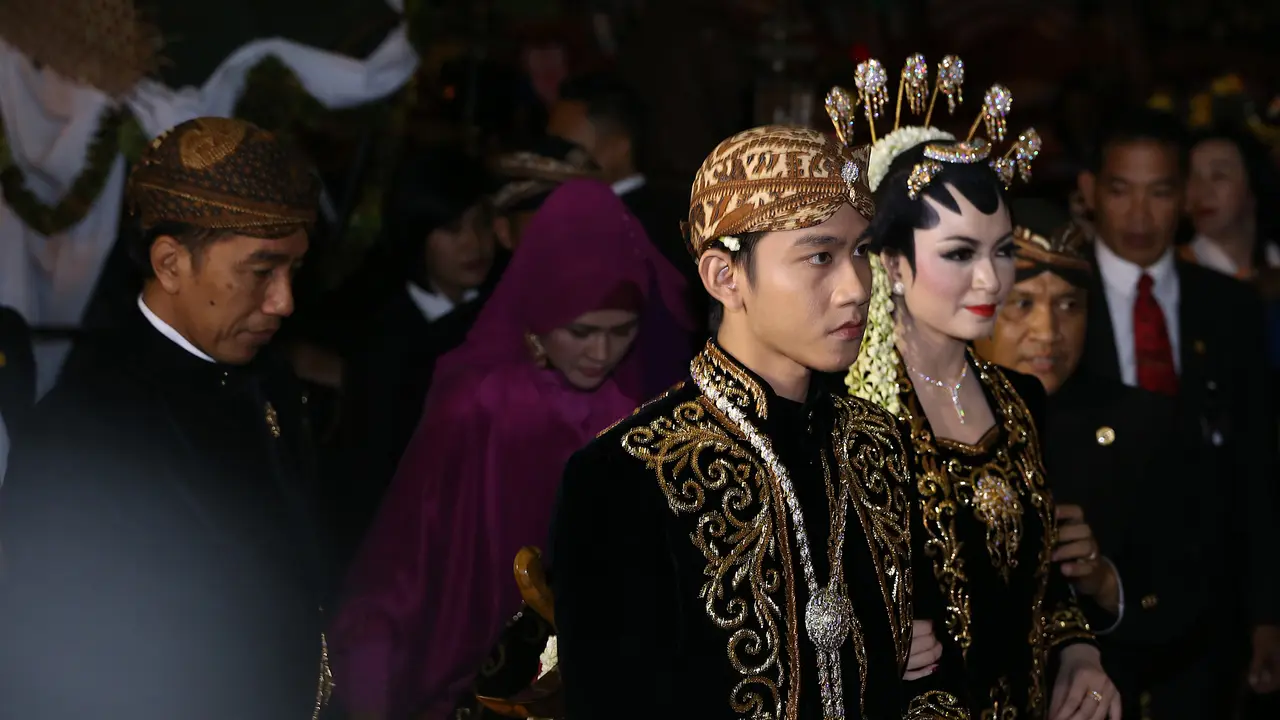 [Bintang] Gibran Rakabuming Raka dan Selvi Ananda