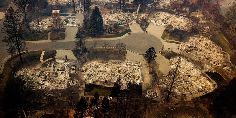 40 Persen Kota Paradise Hancur oleh Kebakaran California