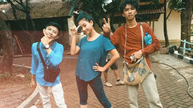 6 Potret Glenca Chysara Bareng Sang Adik, Kompak dan Jarang Tersorot
