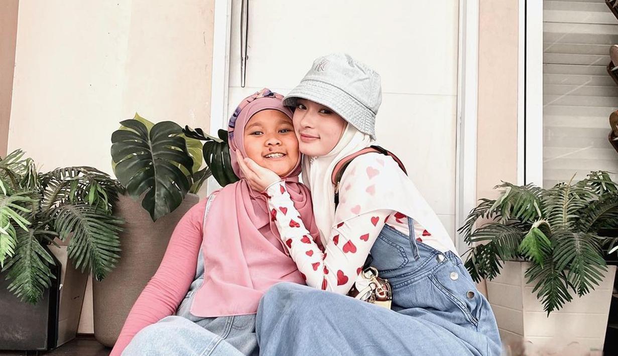 Postingan Perdana Inara Rusli Tanpa Cadar di Instagram, Parasnya Banjir ...