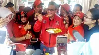 Partai Demokrasi Indonesia Perjuangan  (PDIP) mengawali kampanye terbuka di Kota Tangerang, Banten. (Liputan6.com/Putu Merta)