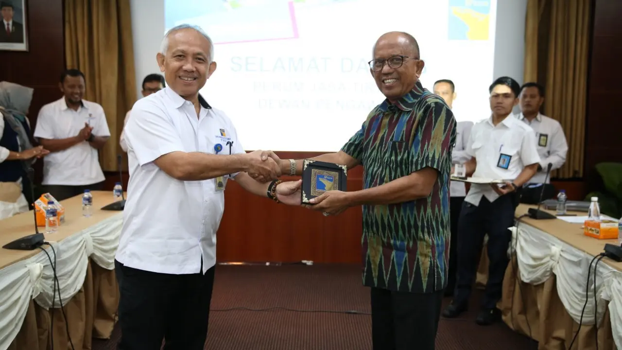 Perum Jasa Tirta II Studi Banding SDM Pengelolaan Air Bersih Ke BP Batam