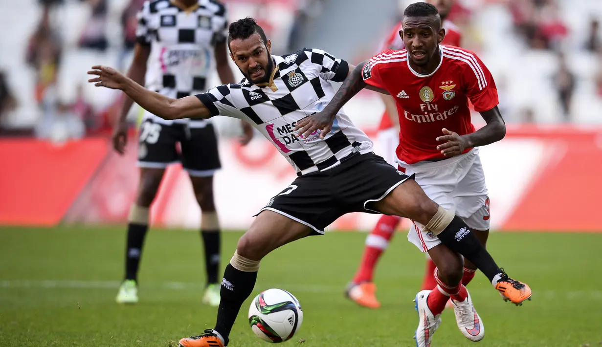 Musim lalu Anderson Talisca berhasil menjaringkan 17 gol dari 33 penampilan bersama Besiktas di Liga Turki. (AFP/Patricia De Melo Moreira)