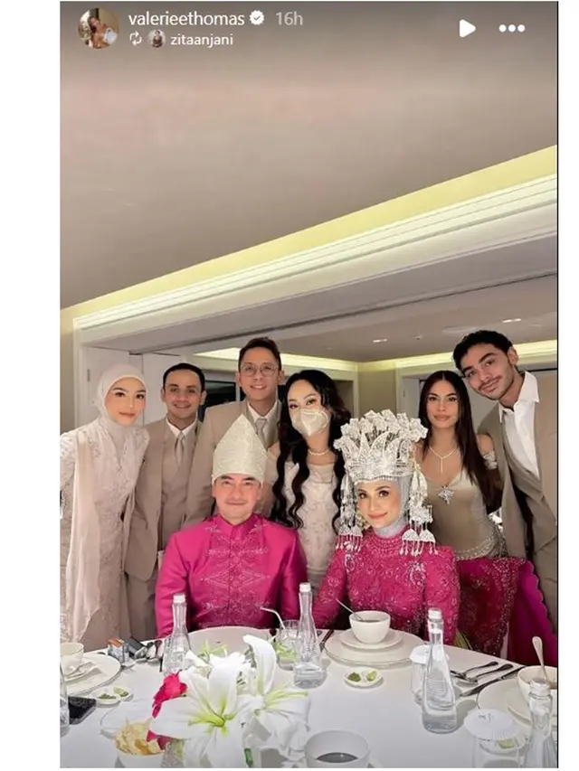 8 Potret Tamu di Resepsi Nikah Zumi Zola dan Putri Zulhas, dari Pejabat hingga Artis
