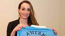 Talentanya yang luar biasa membuat Kosovare Asllani, diboyong oleh klub kaya asal Inggris, Manchester City pada tahun ini. (Bola.com/www.aftonbladet.se)