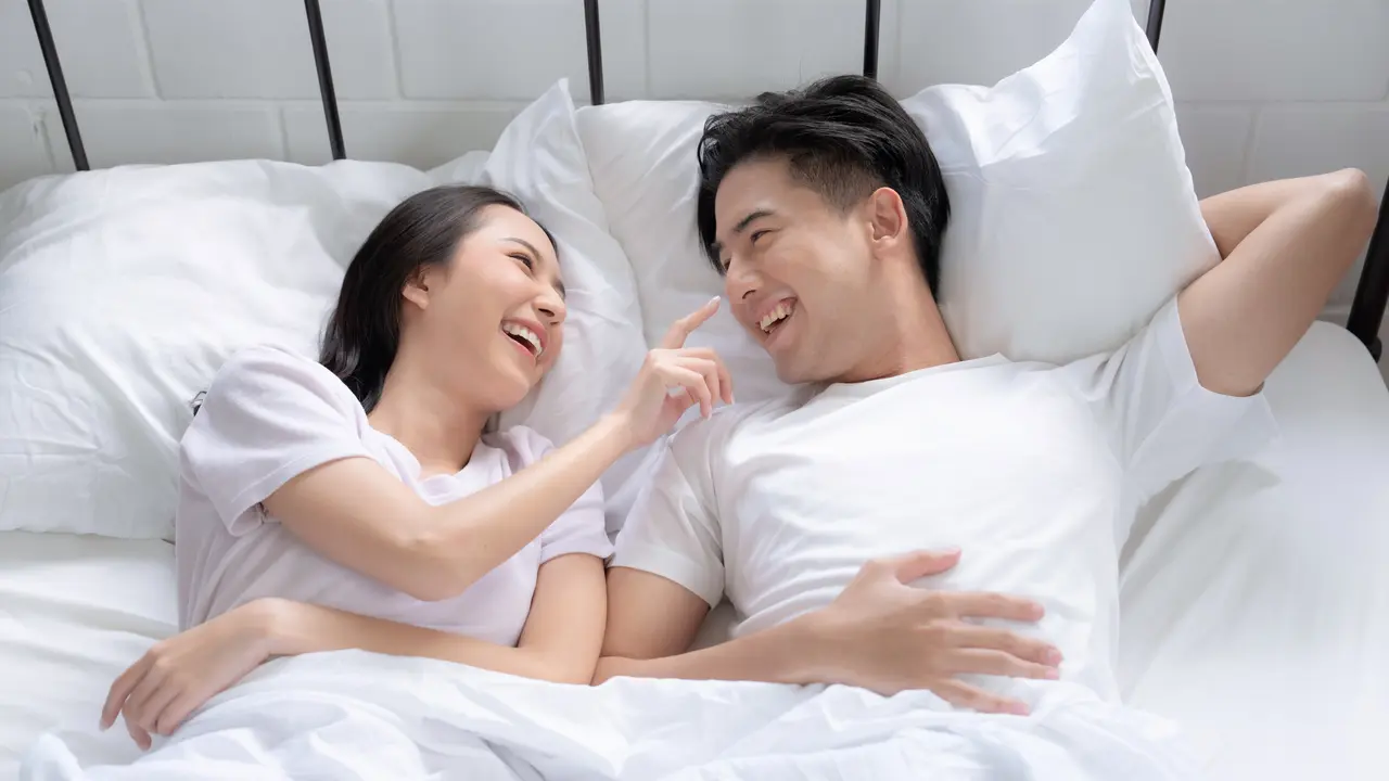 perempuan dan pasangan oktober bahagia mandiri