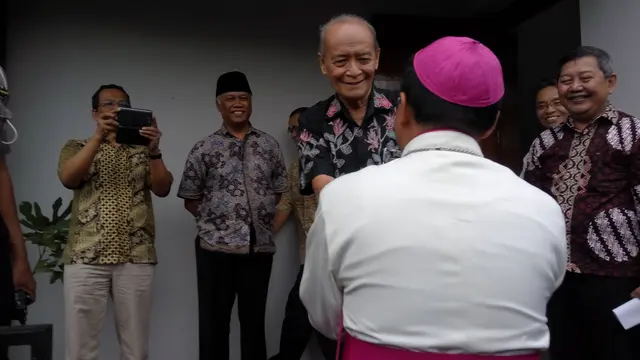 Senin Penuh Kasih di Rumah Buya Syafii