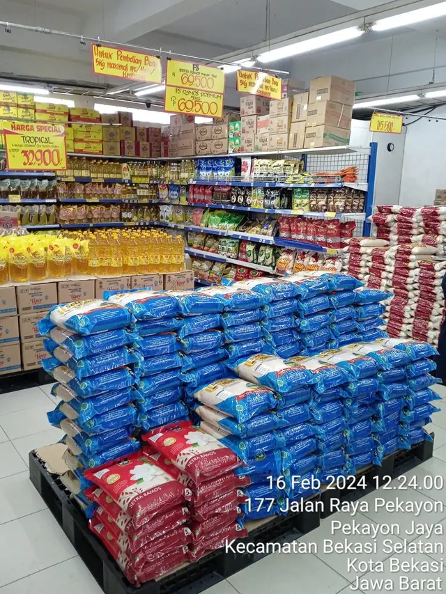Ritel Modern Turunkan Harga Beras Premium Rp 200 per Kg, Apa Sebabnya?