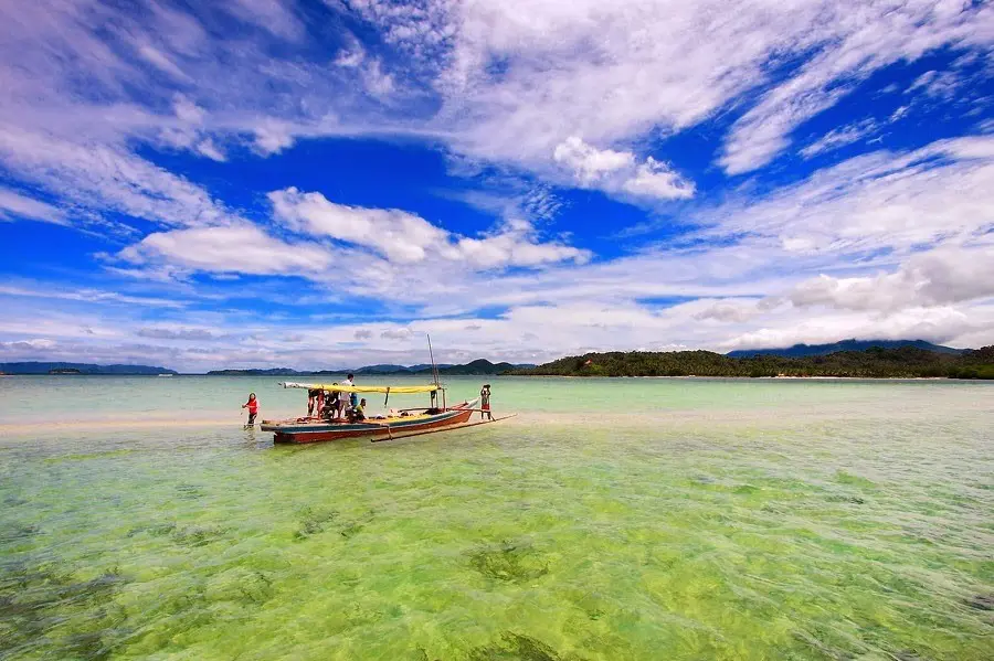 Pulau Pahawang, Lampung. (Sumber Foto: paketwisatamurah.net)