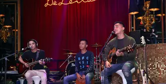 Setelah ditinggal Pasha, vokalis band Ungu menjadi Wakil Walikota Palu, posisi vokal kini digantikan oleh Enda dan Oncy yang selama ini sebagai gitaris. (Nurwahyunan/Bintang.com)