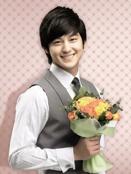 Agensi Kim Bum menjelaskan sejak umur 20 tahun sang artis harus menjalani perawatan medis lantaran sebuah penyakit. (Foto: Soompi.com)