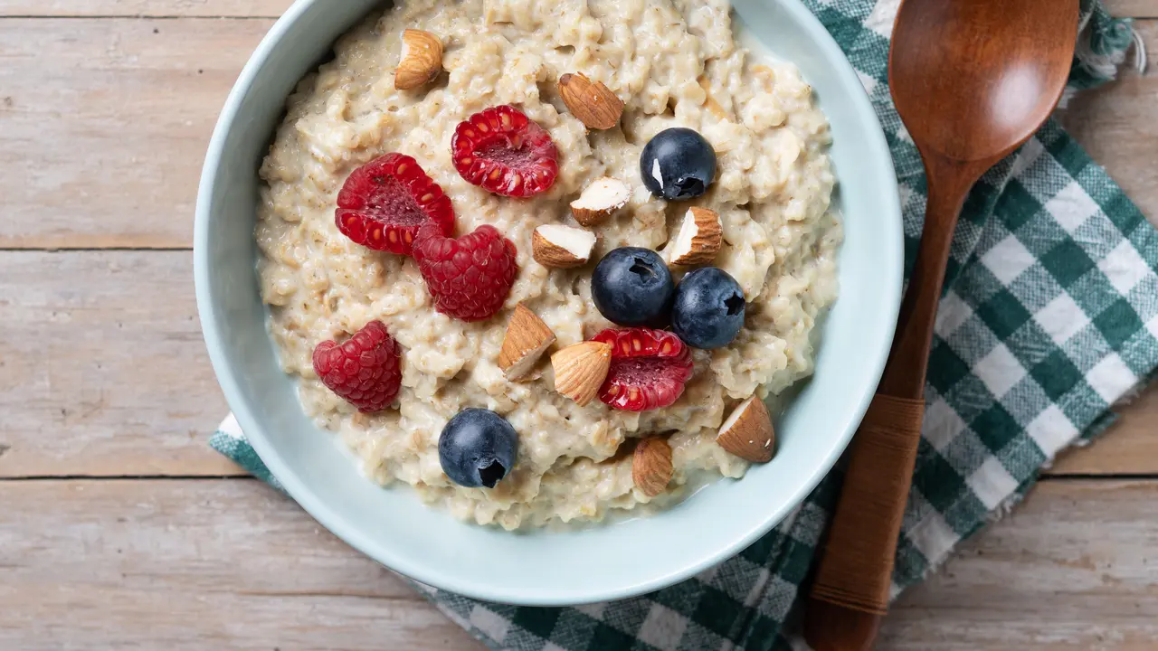 Oatmeal Salah Satu Menu Terbaik untuk Sahur