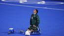 Ekspresi kekecewan penjaga gawang asal Jepang Takashi Yoshikawa usai kalah dari Spanyol dalam pertandingan hoki putra Olimpiade Tokyo 2020, Rabu (28/7/2021). (Foto: AP/John Locher)