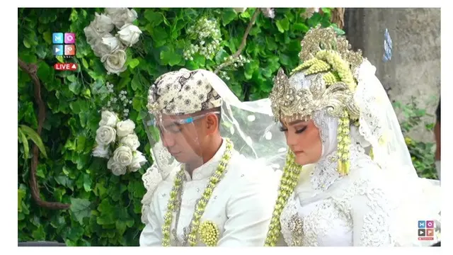 12 Momen Akad Nikah Ridho 2R dan Syifa, Berlangsung Khidmat dengan Adat Sunda