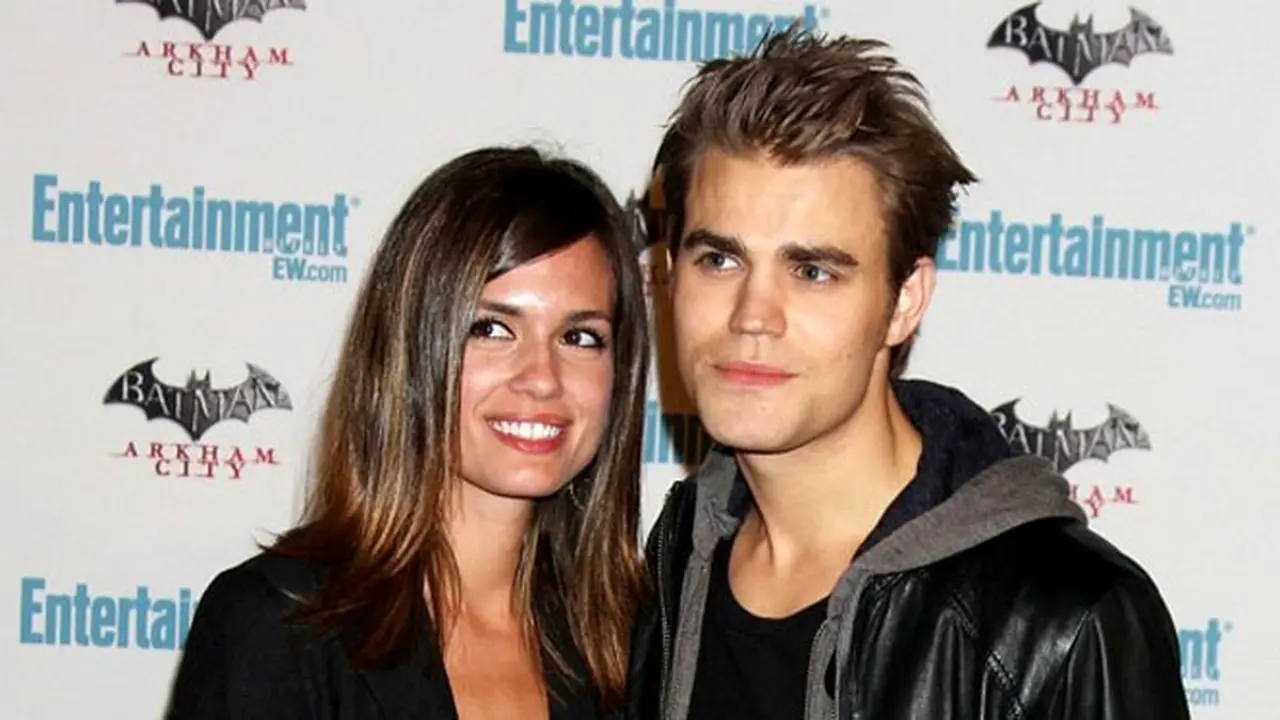 the-vampire-diaries-131226b.jpg