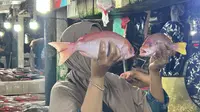 Pengenalan Ikan Konsumsi demi Perikanan Berkelanjutan di Pasar Kedonganan (Dewi Divianta/Liputan6.com)