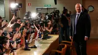 Benitez Minta Fans Real Madrid Bersabar