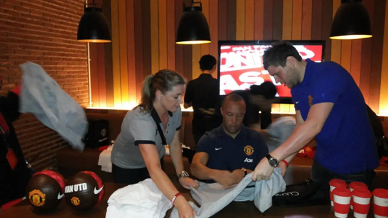 Mikael Silvestre di Jakarta