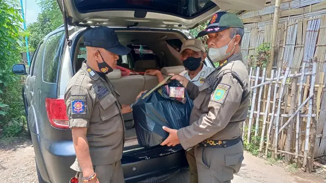 Petugas Satpol PP Kota Probolinggo menyita belasan ribu batang rokok ilegal (Istimewa)