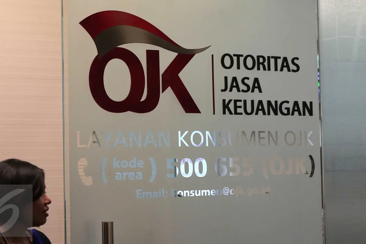 20151104-OJK Pastikan Enam Peraturan Akan Selesai Pada 2015