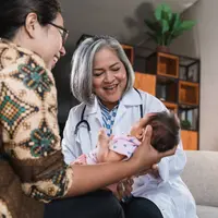 Perbedaan imunisasi dan vaksinasi./Copyright shutterstock.com/g/oduaimages