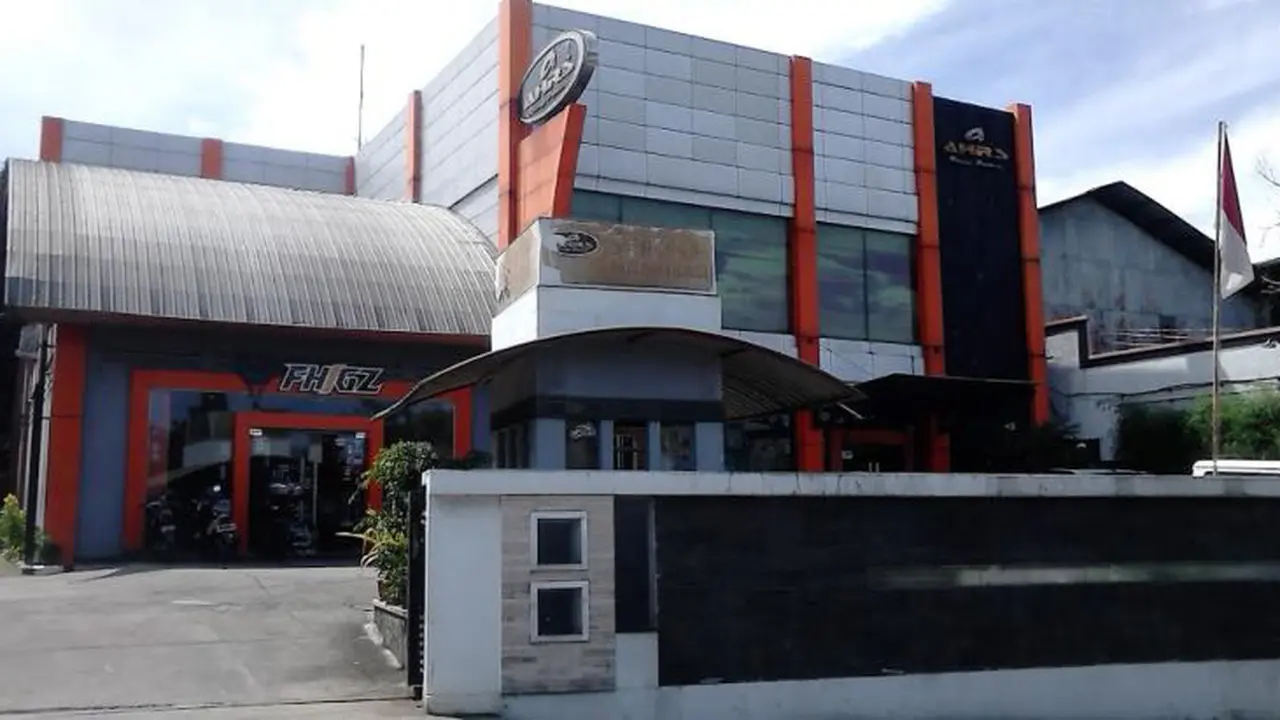 Dua Bengkel Kesohor Penjaja Part Racing