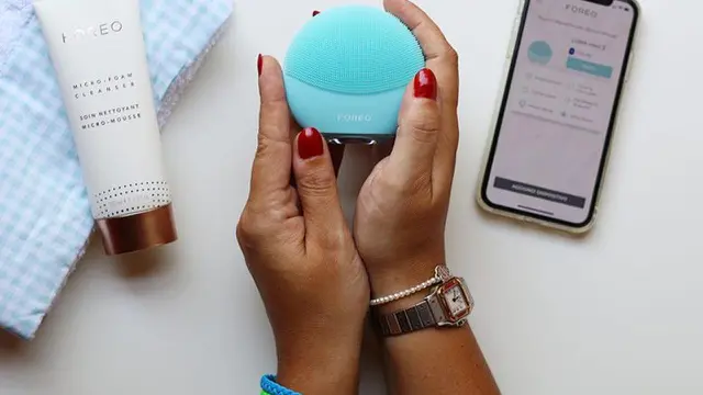 Tools kecantikan Foreo Luna mini 3