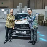 Menperin Agus Gumiwang Tandatangani STARGAZER Cartenz X, Apresiasi Langkah Hyundai Perkuat Produk Lokal