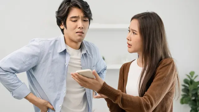 Perempuan Wajib Tahu, Ini 4 Hal yang Pantang Dilakukan Jika Nggak Mau Pasangan Berselingkuh
