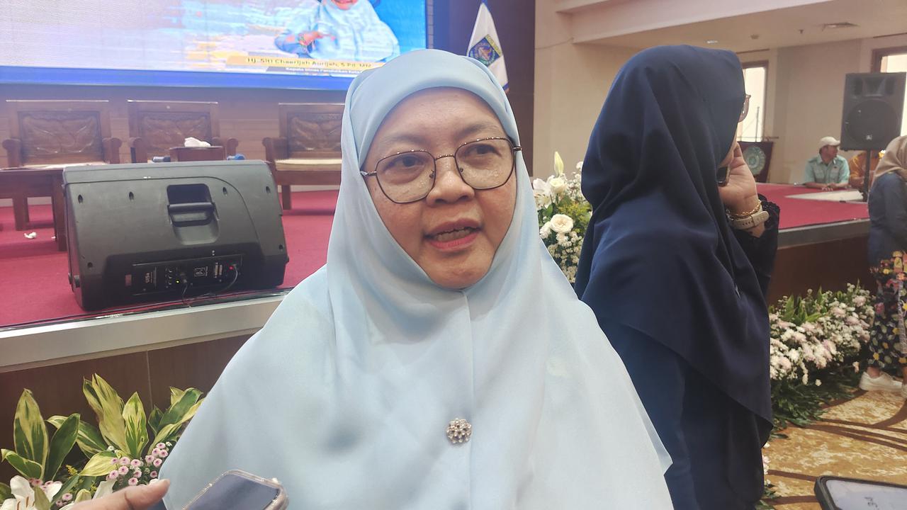 Kepala Dinas Pendidikan Kota Depok, Siti Chaerijah Aurijah saat ditemui Liputan6.com, usai mengikuti kegiatan forum kerja di Baleka II, Balai Kota Depok.