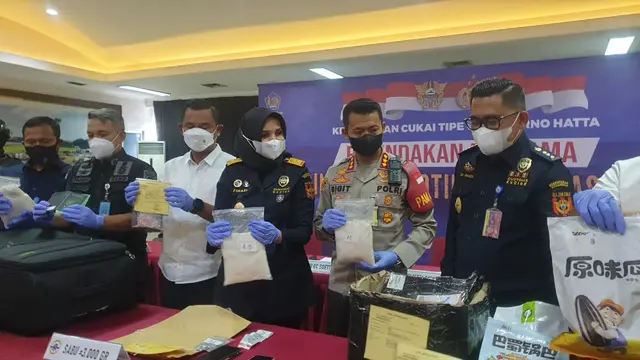 Bea Cukai Soekarno-Hatta bersama tim gabungan Direktorat Reserse Narkoba Polda Metro Jaya
