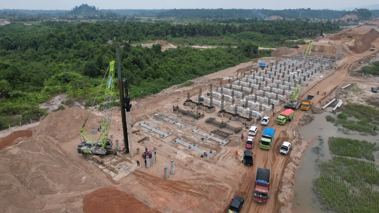 Pembangunan  Jalan Tol Trans Sumatera ruas Tol Padang-Sicincin. (Dok Hutama Karya)