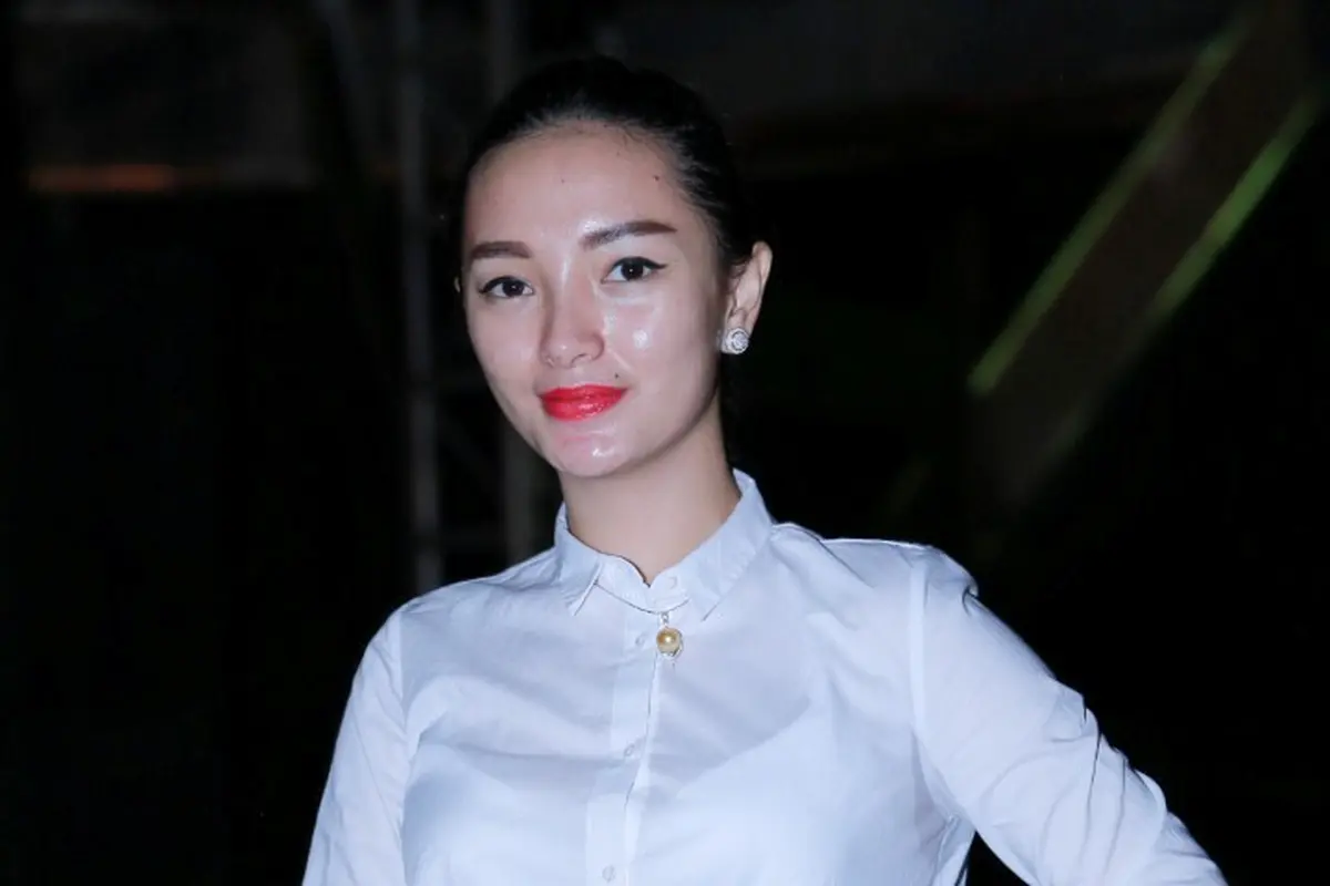 [Bintang] Zaskia Gotik