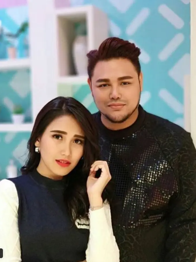 [Bintang] Ayu Ting Ting dan Ivan Gunawan