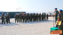 Citizen6, Lebanon: Dansatgas POM TNI Konga XXV-D/UNIFIL membuka acara Apel Corps dalam rangka Peringatan HUT ke - 66 POMAD pada, Jumat (22/6). (Pengirim: Badarudin Bakri)