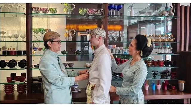 8 Potret Dokter Boyke di Rangkaian Pernikahan Anak, dari Siraman hingga Resepsi